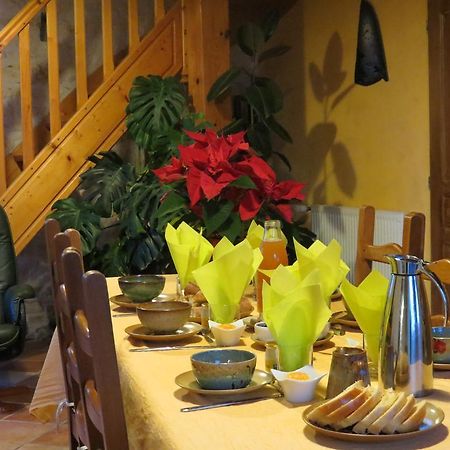 Bed and Breakfast L'Aubinoise Saint-Aubin-la-Plaine Esterno foto
